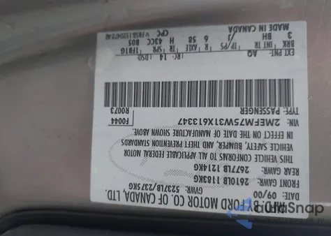 2001 Mercury Grand Marquis Ls z USA, uszkodzony, nr VIN 2MEFM75W31X613347